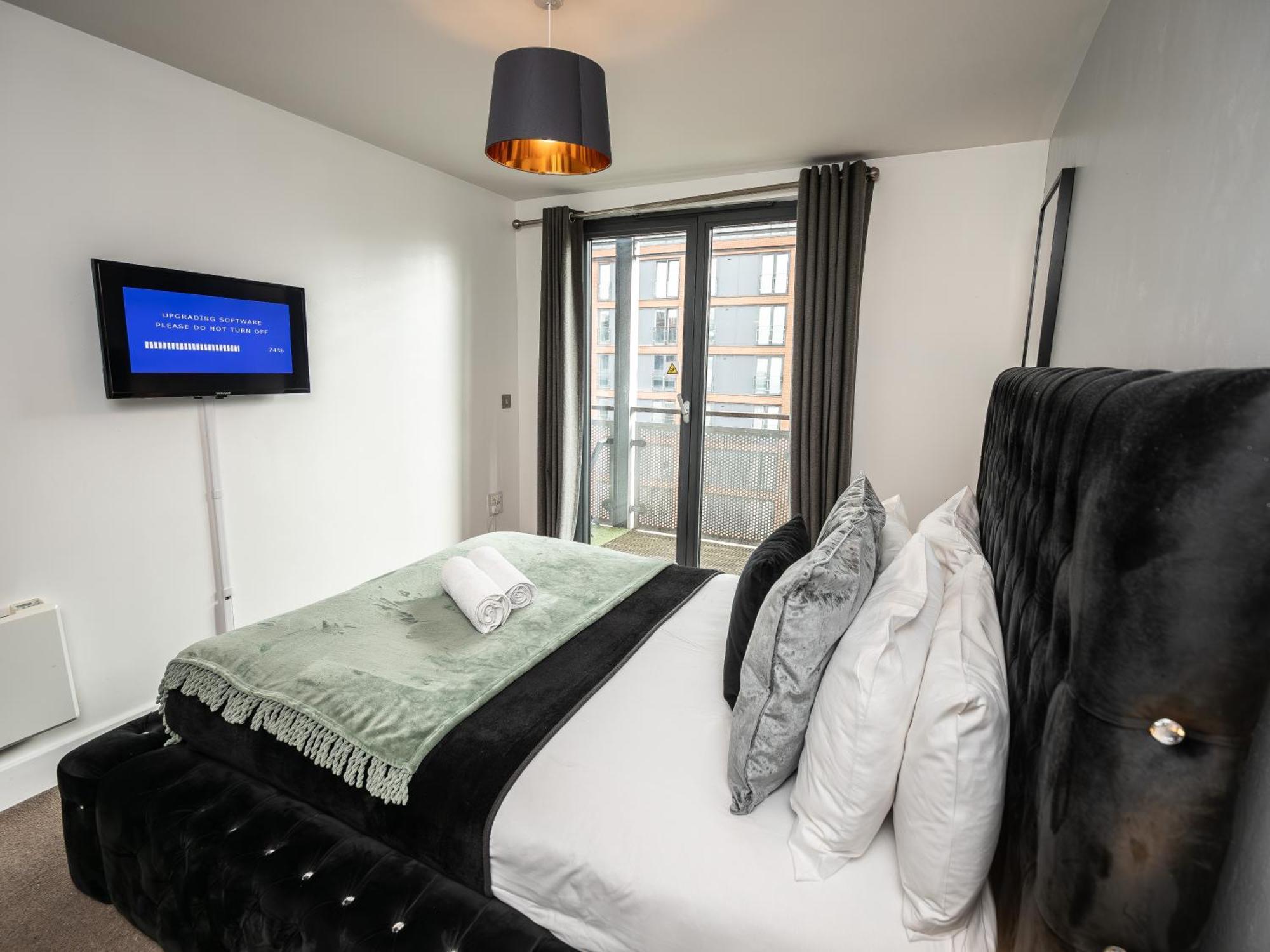 Amazing New Arcadian Centre - 1Bdr - Balcony & Parking Apartment Бирмингам Екстериор снимка